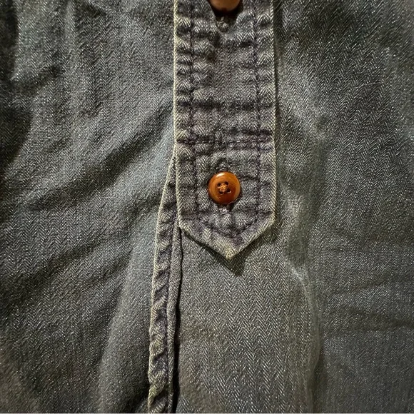 Madewell Denim Button Up Shirt - Picture 5 of 8